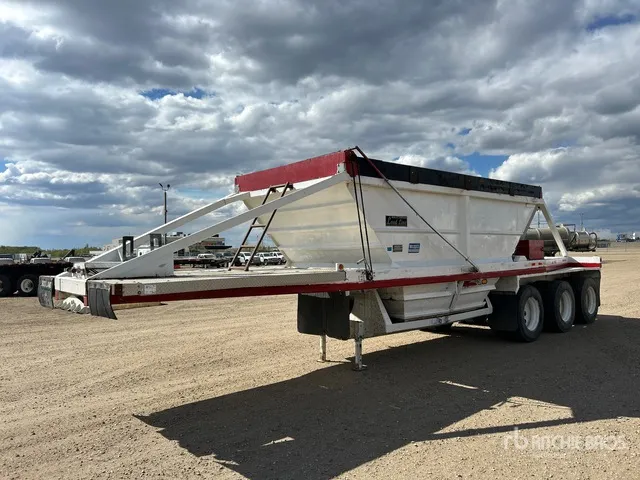 2004 Load Line 38 ft Tri/A Belly Dump Trailer