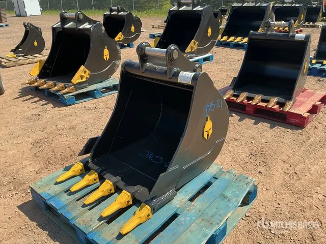 Dynamic Entities 30 in Digging Excavator Bucket - Fits Cat 307/308, Komatsu PC78/88, Deere/Hitachi 75/85, Case, New Holland, Kobelco SK80, Bobcat E80