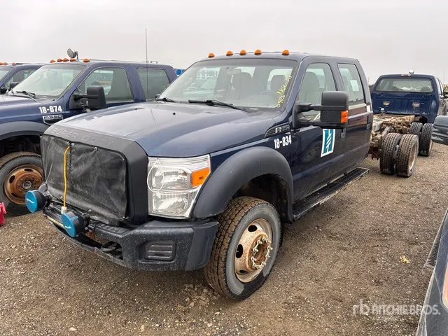 2014 Ford F-550 XL 4x4 Crew Cab Cab and Chassis (Inoperable)