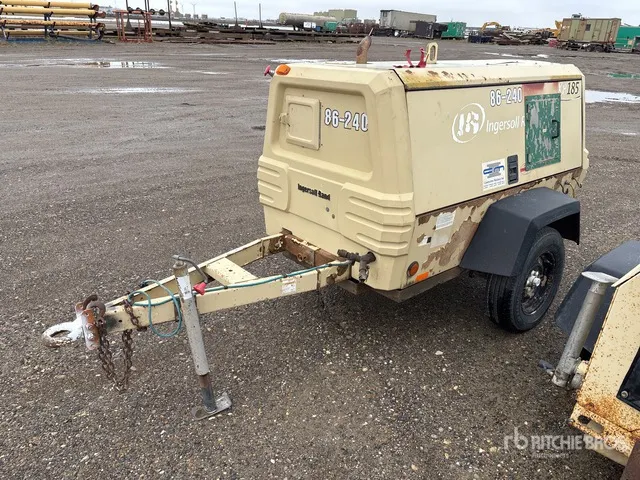 2008 Ingersoll Rand XP185 185 cfm Mobile Air Compressor (Inoperable)