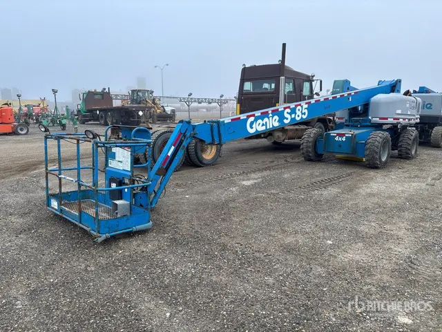 2007 Genie S85 4WD Diesel Telescopic Boom Lift (Inoperable)
