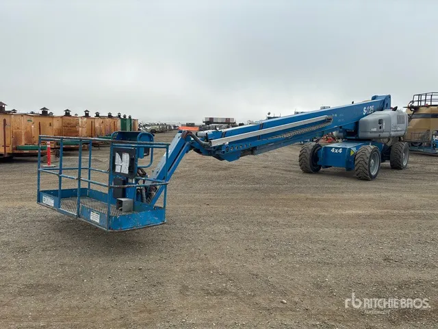2012 Genie S125 4WD Diesel Telescopic Boom Lift
