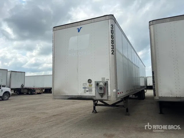 2023 Vanguard VXP 53 ft x 102 in T/A Van Trailer