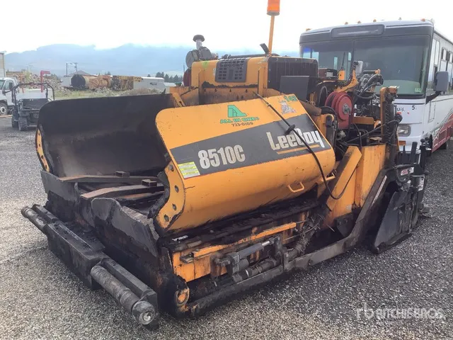 2014 LeeBoy 8510C Track Asphalt Paver