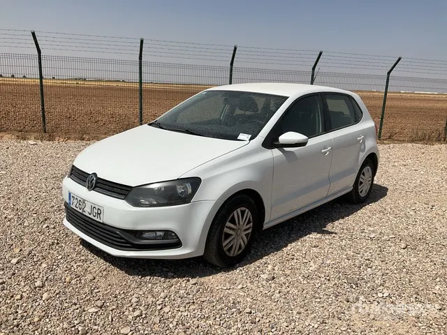 2015 Volkswagen Polo Automobile
