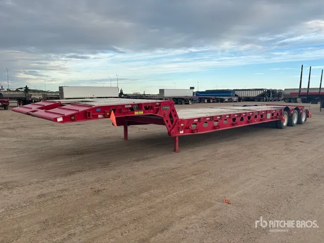 2013 Aspen FG40-3 40 ton 53 ft Tri/A Folding Neck Trailer