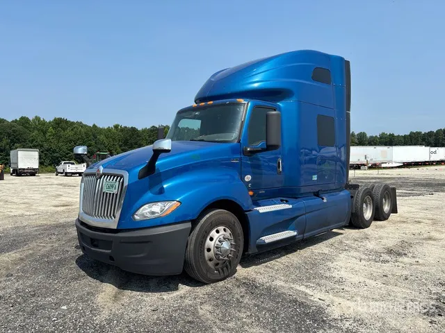2022 International LT625 6x4 T/A Sleeper Truck Tractor