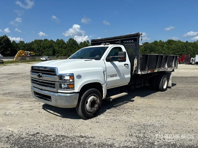 2019 Chevrolet Silverado 6500HD 4x2 Flatbed Dump Truck