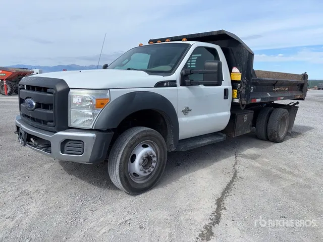 2016 Ford F-550 4x4 Dump Truck