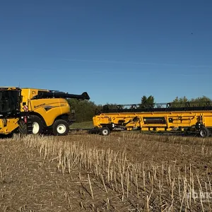 2023 New Holland CR9.90 Moissonneuse Batteuse Combine Harvester