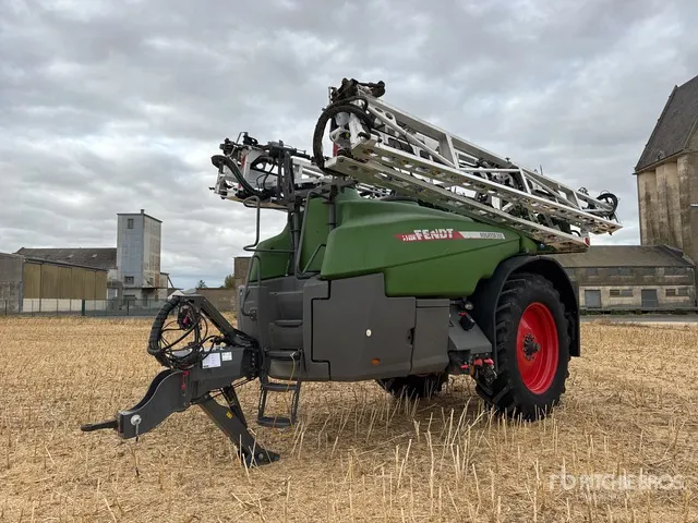 2021 Fendt Rogator 355 Pulveristeur Traine 36 m S/A Pull-Type Sprayer