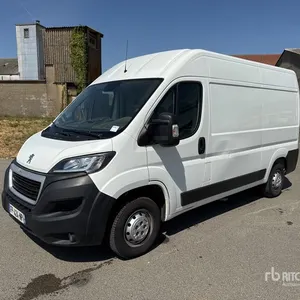 2020 Peugeot Boxer Vehicule Utilitaire Cargo Van