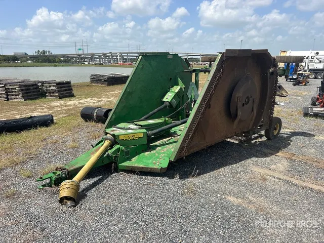 John Deere HX15 15 ft Flex Wing Rotary Cutter