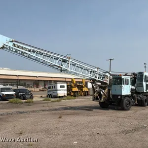 Little Giant 32H crane