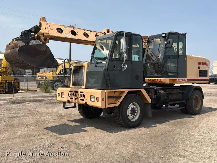 2010 Gradall XL3100 III wheeled excavator