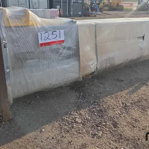 10,000 lb Two-Post Vehicle Lift
 UNRESERVED
