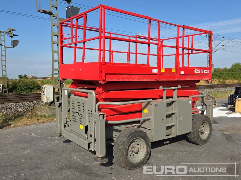 2016 SkyJack SJ8841