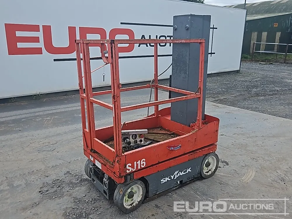 2014 SkyJack SJ16