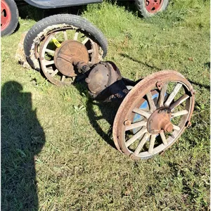 1914 -7 Passenger Studebaker Rear End And Transmission