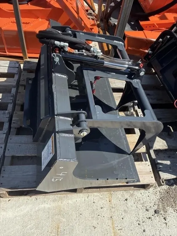 2026 wolverine Mini Skid Steer Stump Gre MSG-11-44