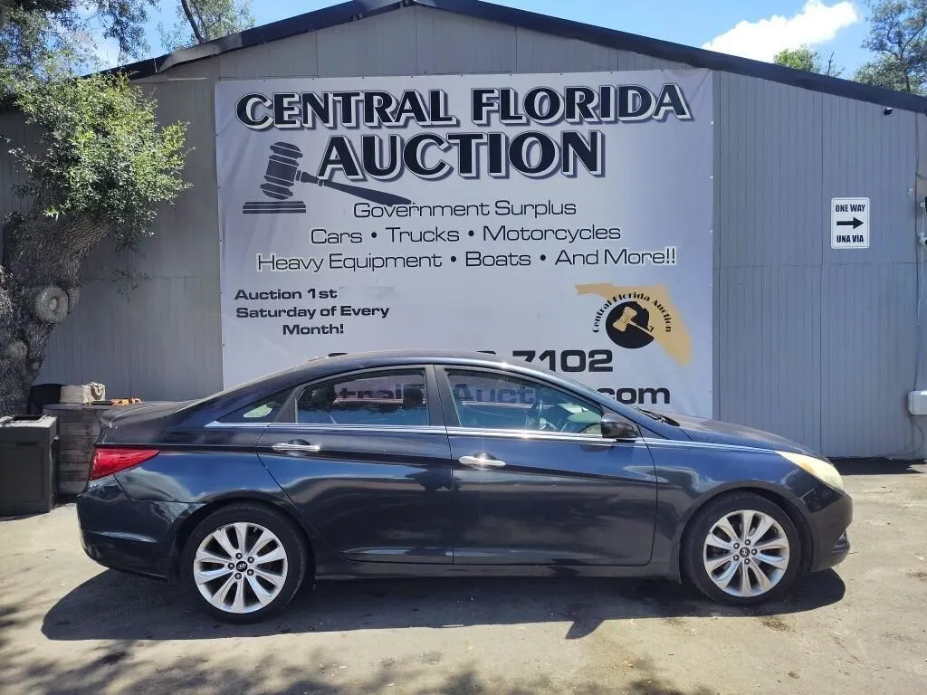 2012 Hyundai SONATA RUNS/MOVES SE