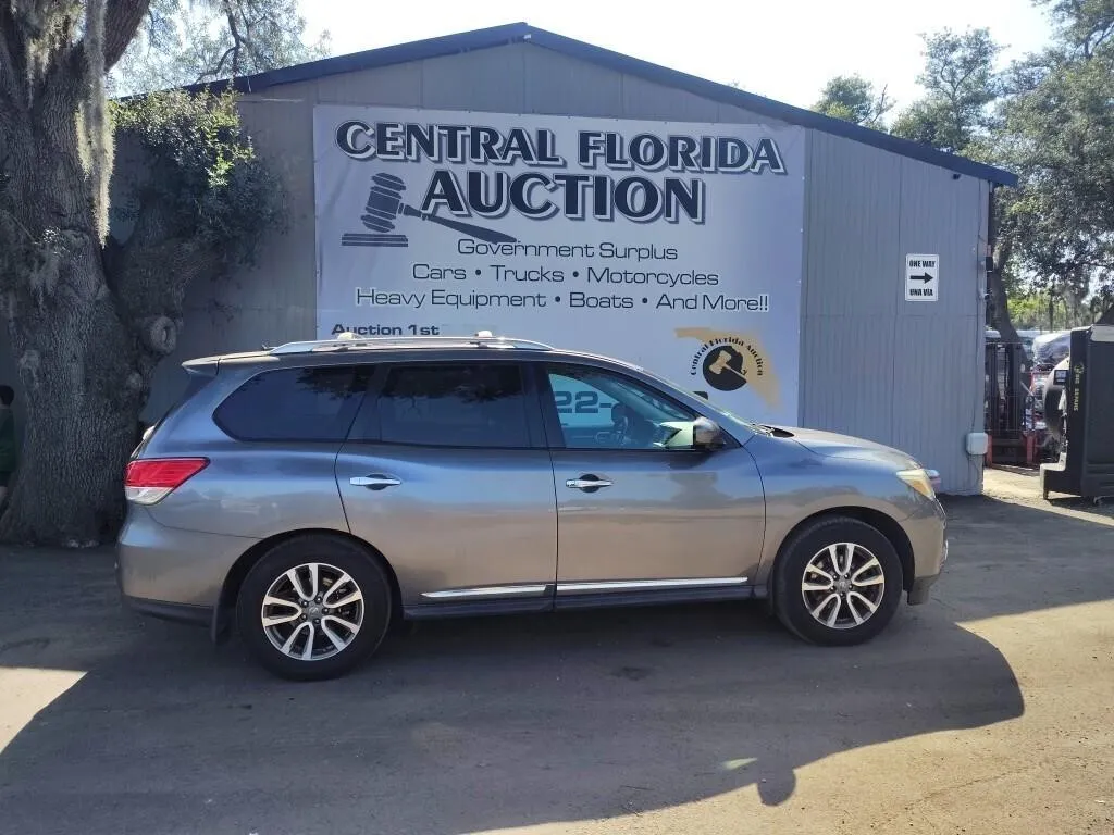 2015 Nissan Pathfinder RUNS/MOVES S