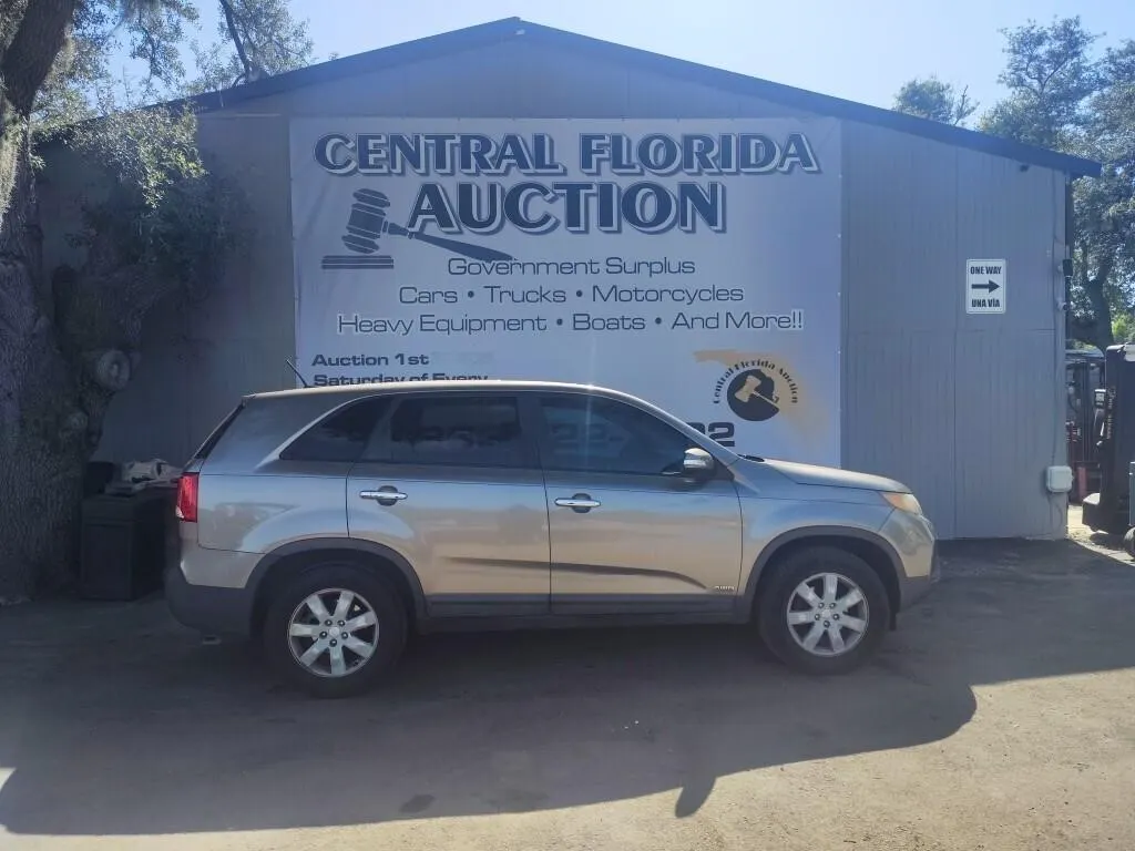 2011 Kia Sorento RUNS/MOVES LX