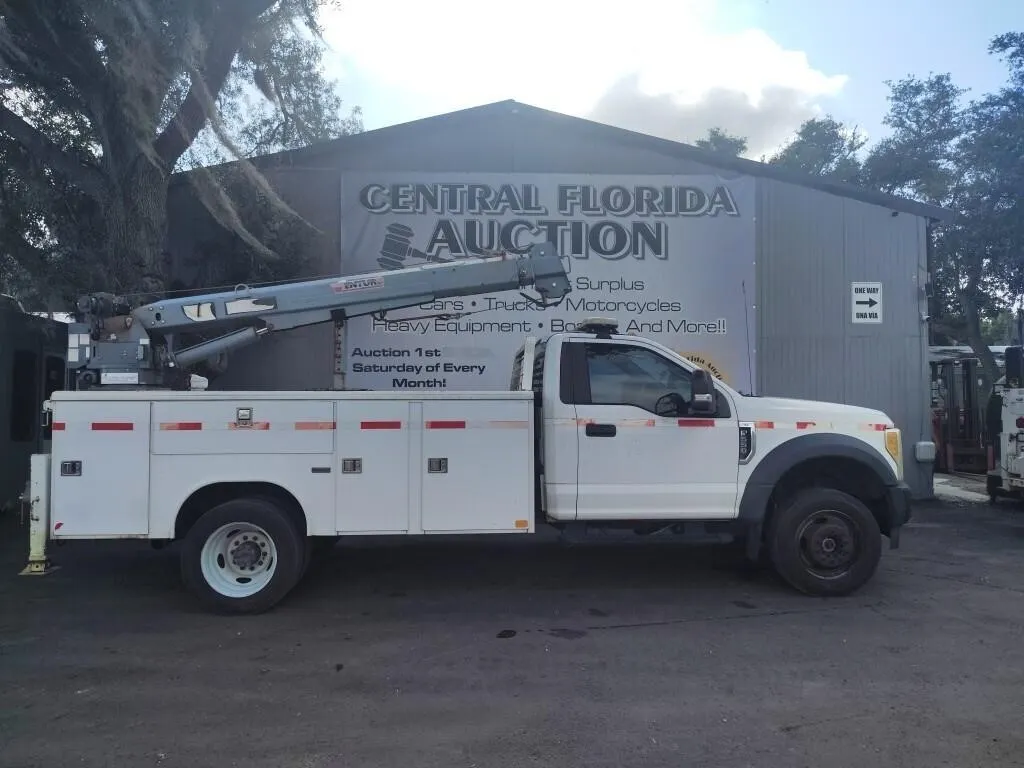 2017 Ford F550 RUNS/MOVES 4WD