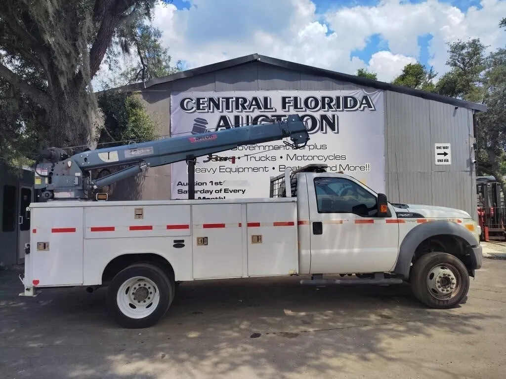 2016 Ford F550 RUNS/MOVES 4WD