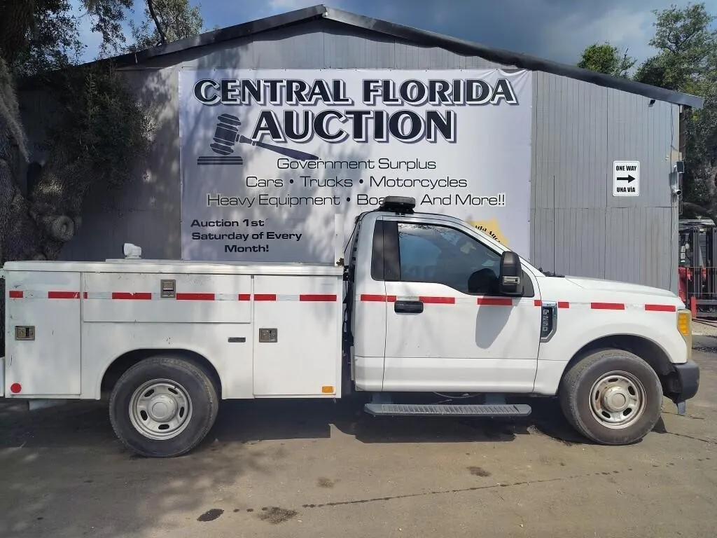 2017 Ford F-250 Super Du XL RUNS/OVERHEATS