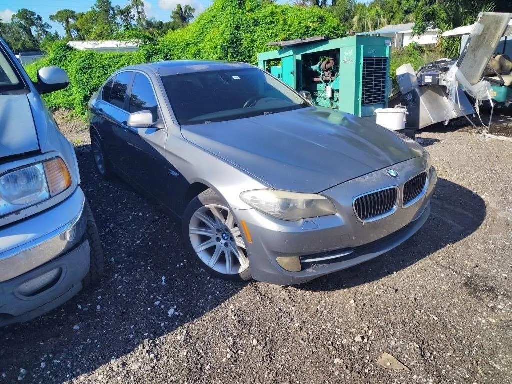 2011 BMW 5 Series INOP 528i