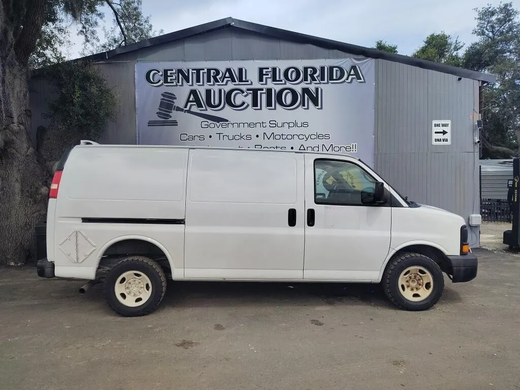 2012 GMC Savana RUNS/MOVES 2500