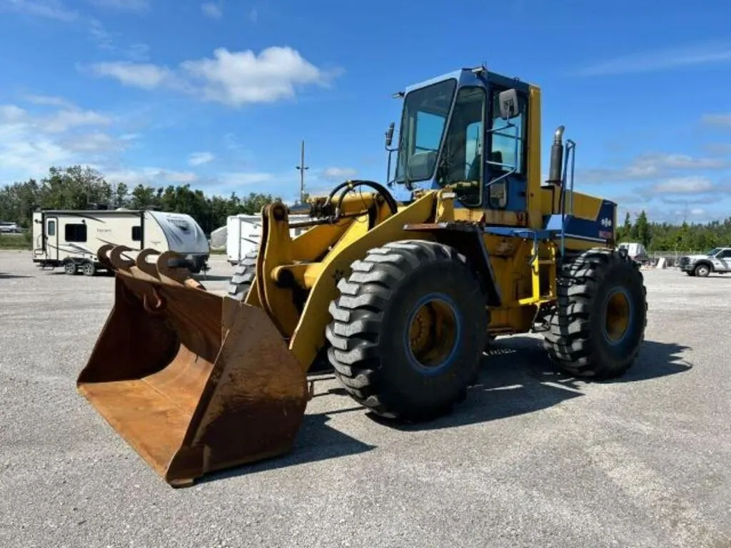 1989 Komatsu WA320-1 Wheel Loader 10594
