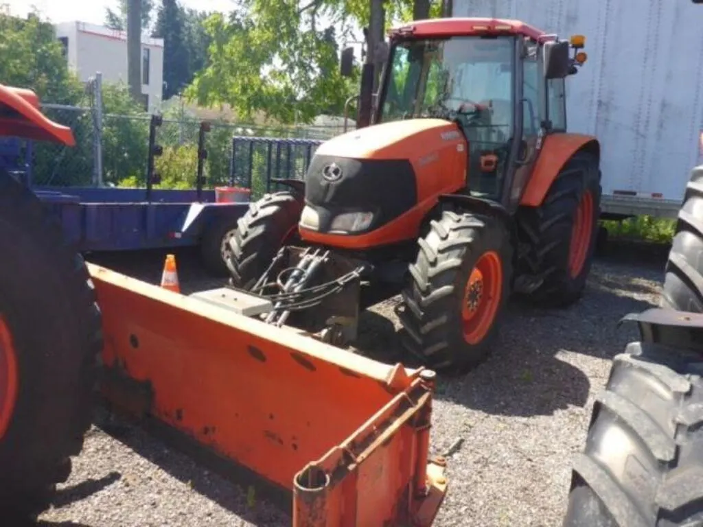 Kubota M110X MFWD Tractor 50969