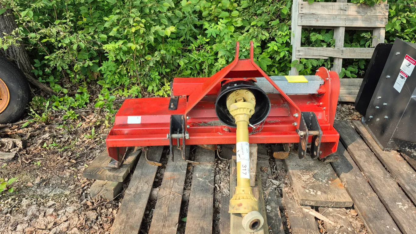 4' 3PTH Farm King Rototiller