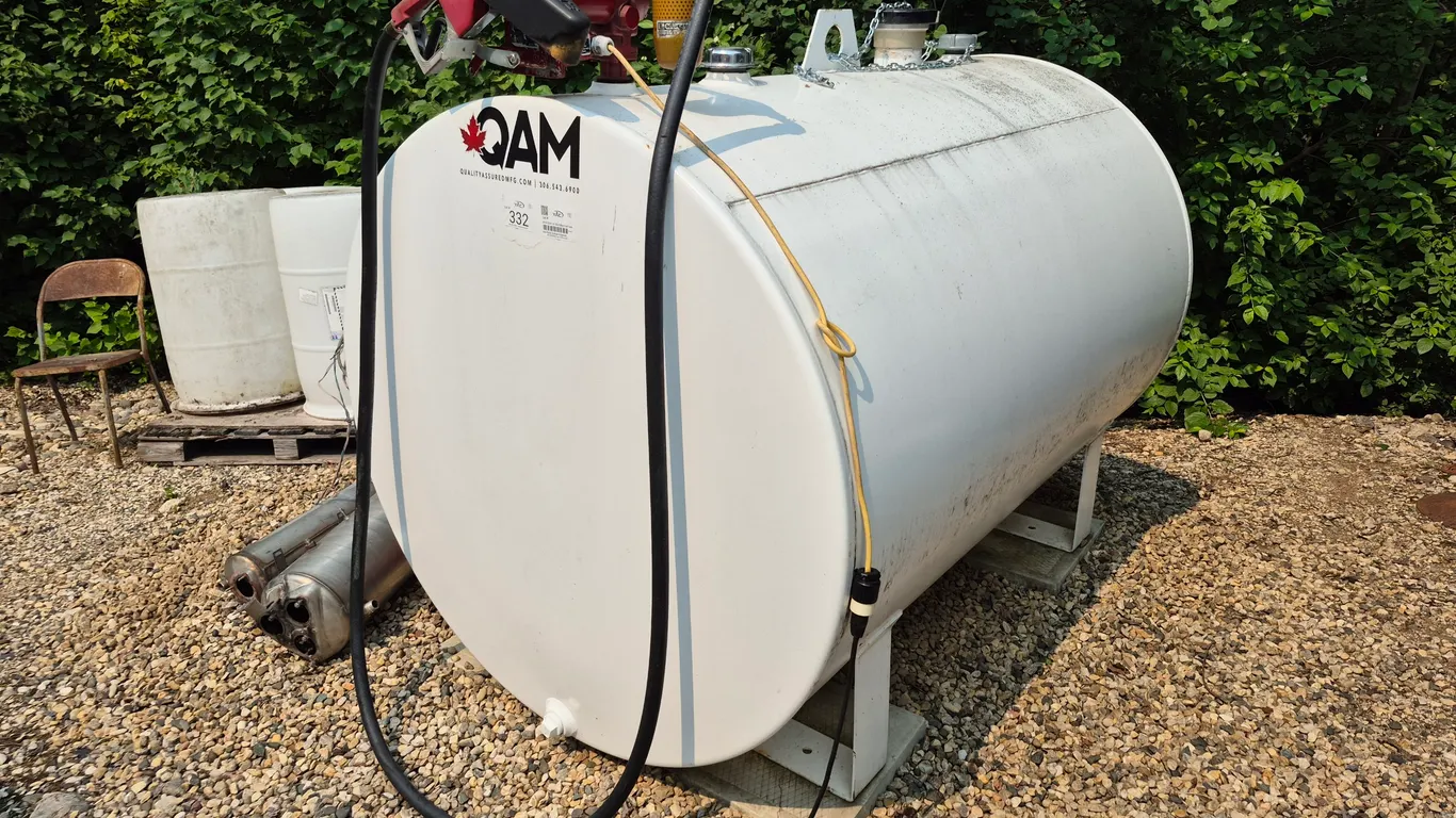 2018 2270L Or 500 Gallon Fuel Tank