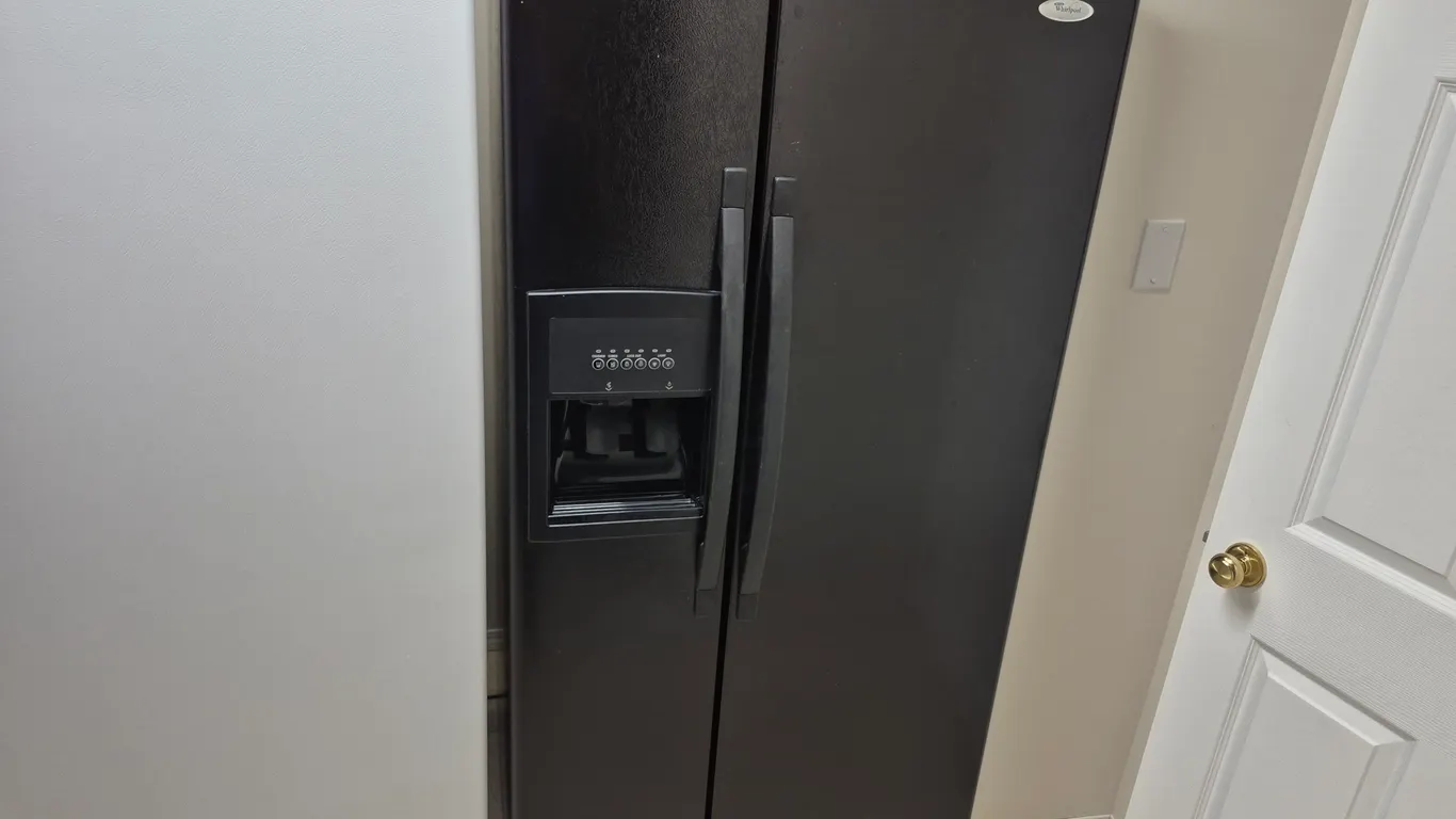 Fridge / Freezer