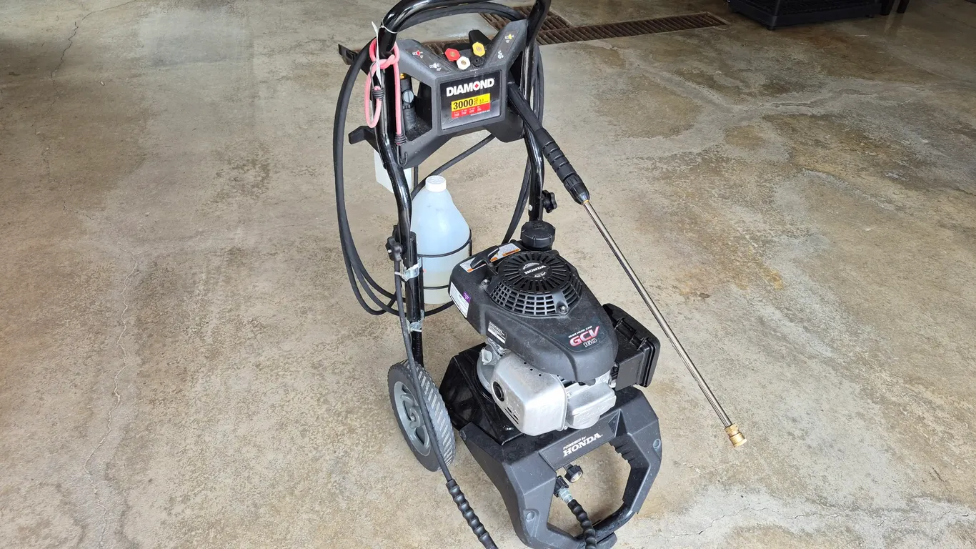 Diamond Pressure Washer