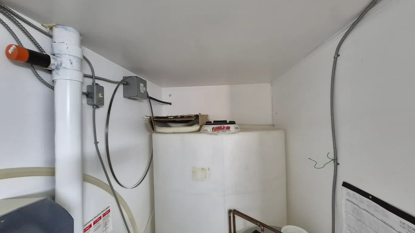 300 Gallon Water Tank