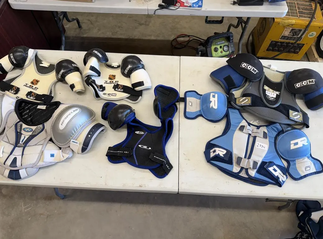 (6) Hockey Shoulder Pads (Assorted Sizes & Brands)