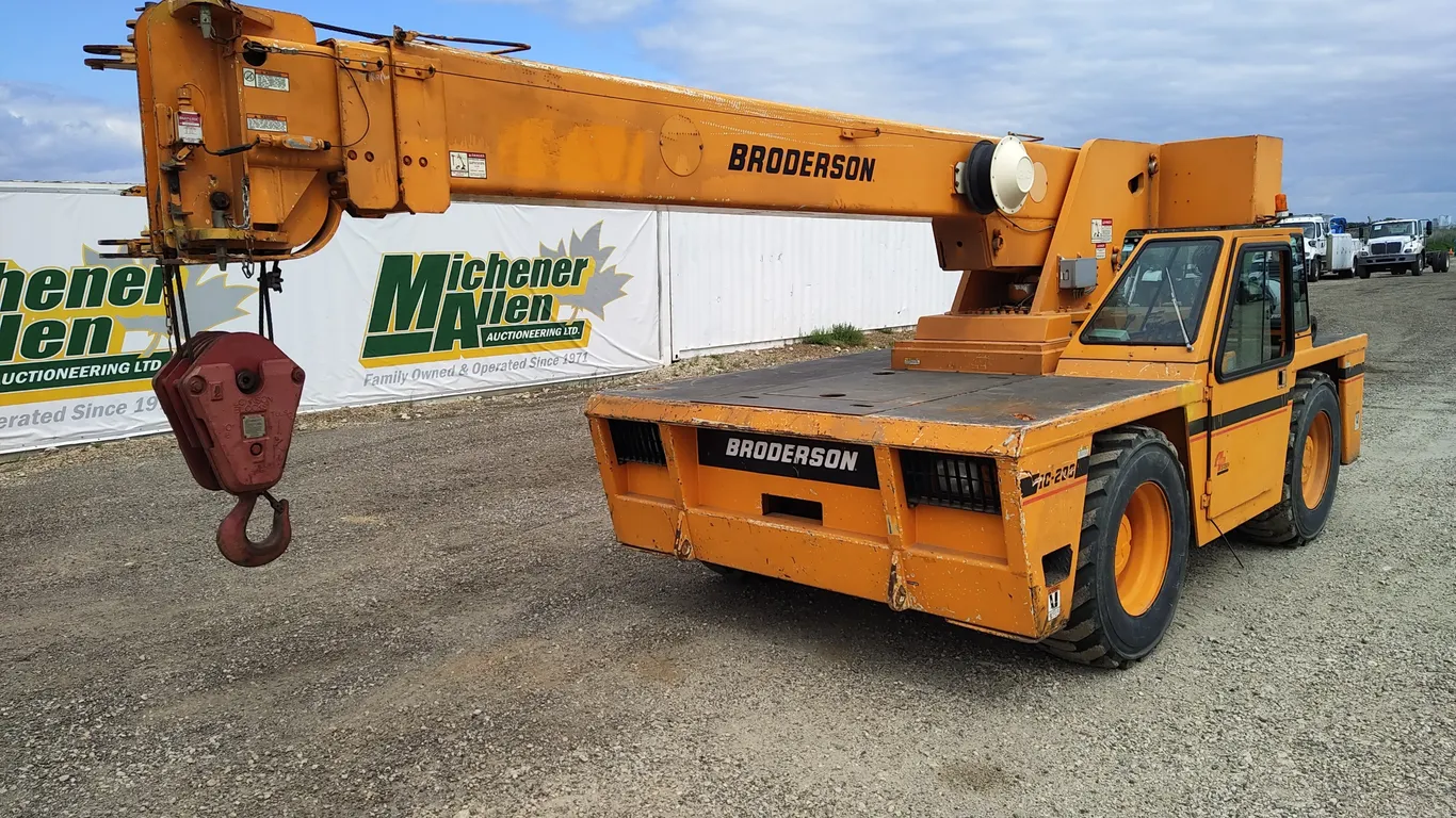 2005 Broderson IC-200-2F 15T Carry Deck Crane