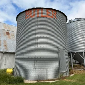 OFFSITE KINISTINO: Butler 4000bu Flat Bottom Bin