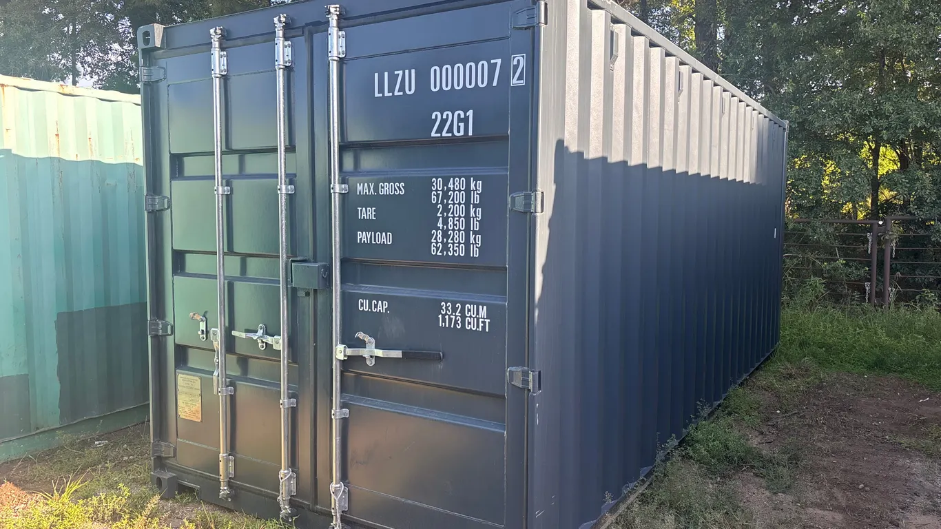 20' CONTAINER SN: LLZU0000072