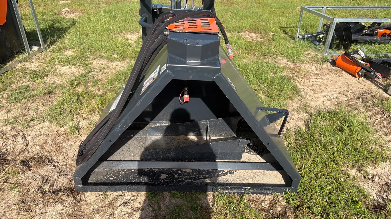 UNUSED 2026 WOLVERINE CCT-11-148V 148GAL CONCRETE CRUSHER