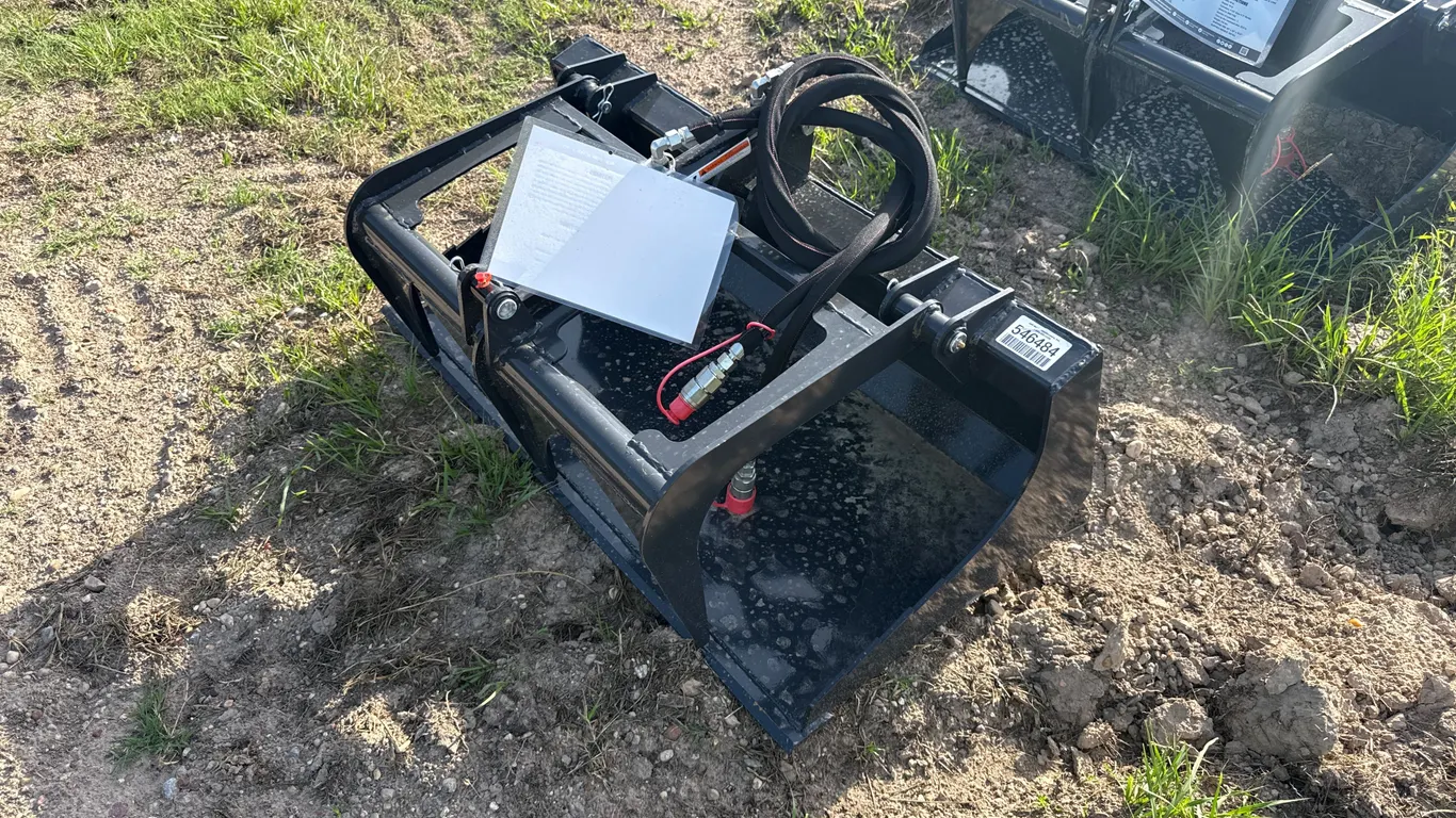 UNUSED 2026 WOLVERINE MSG-11-44W 44 IN. STUMP GRAPPLE