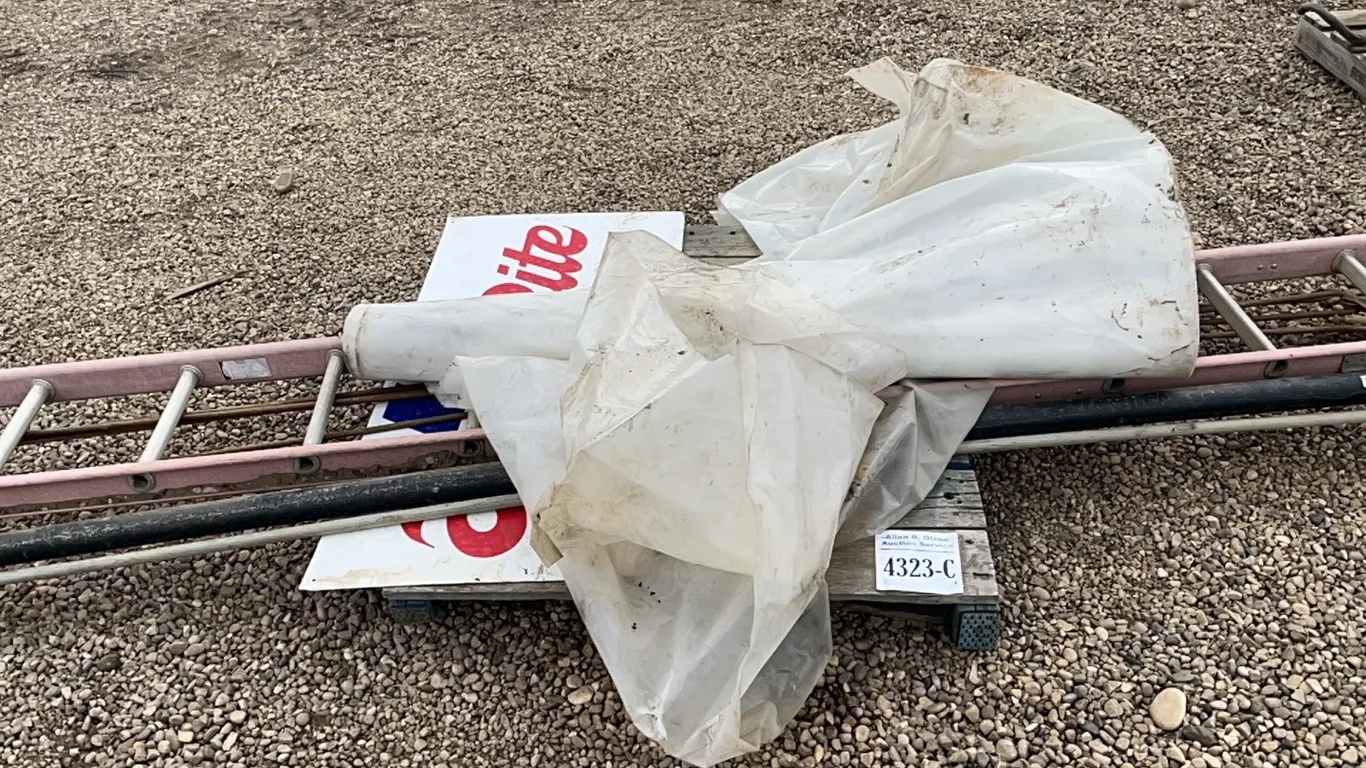 ROLL OF PLASTIC, LADDER, ABS PIPE