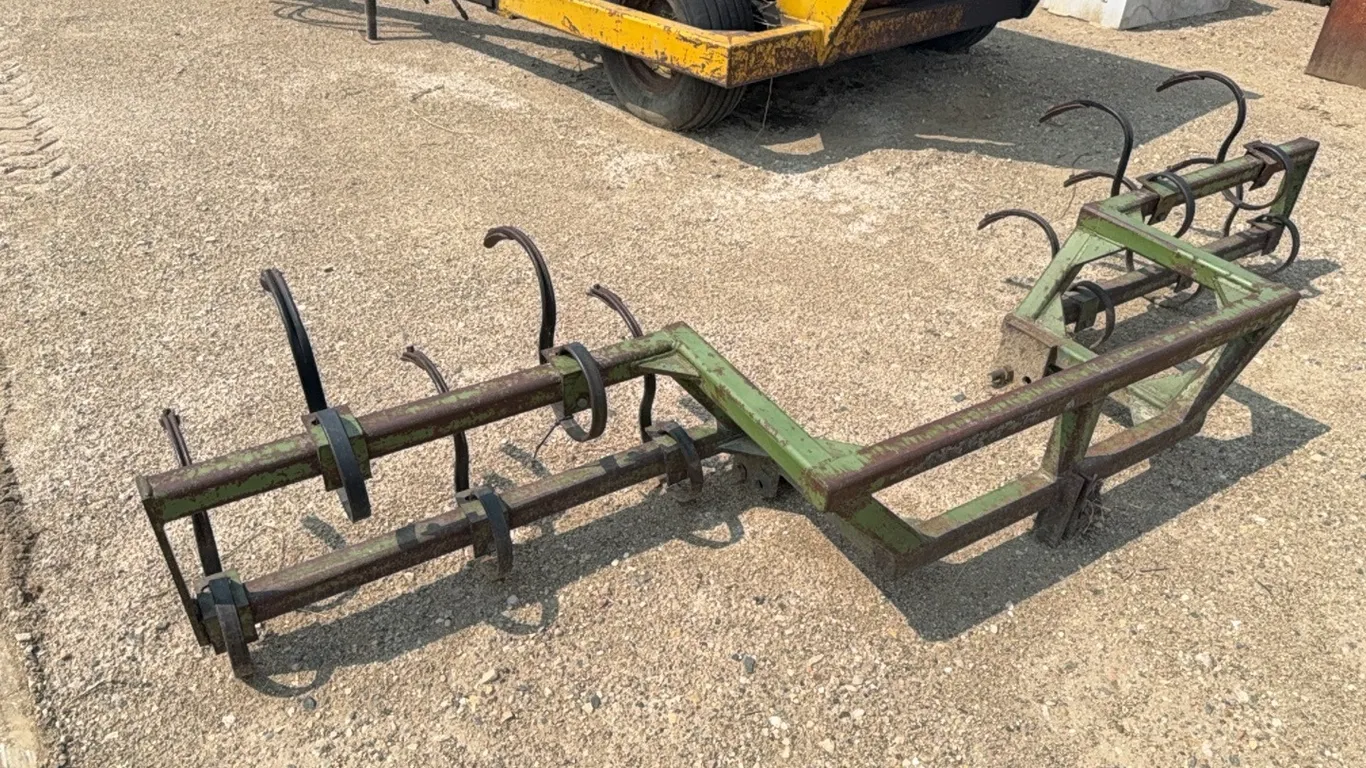 ID 4345 3pt S-tine Cultivator