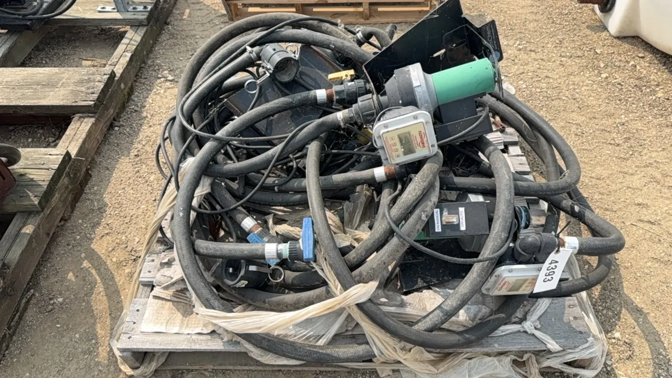 ID 4393 4x Farm Chem Pumps