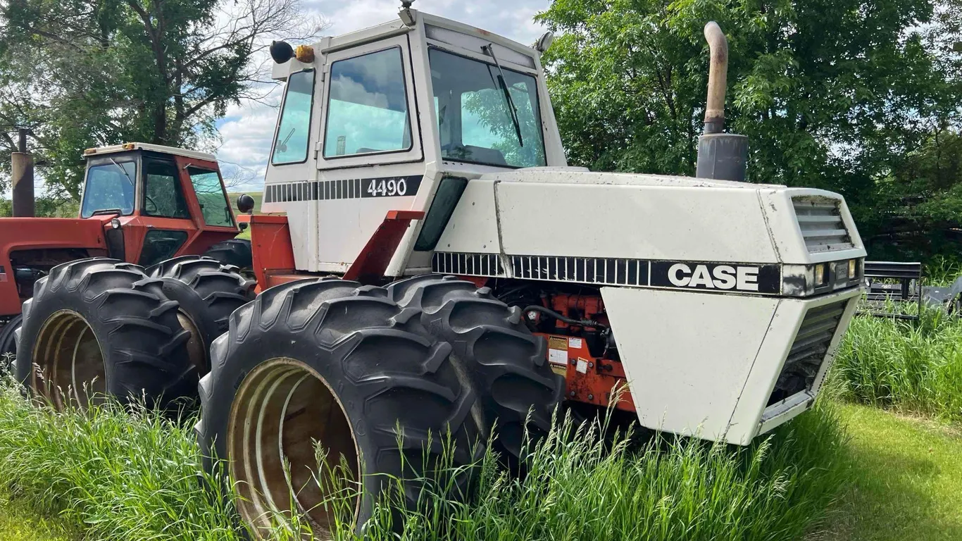 Case IH 4490 Tractor