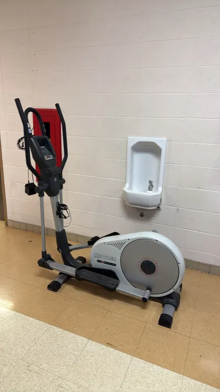Kettler Ergo Meter CTR1 elliptical cross trainer. Features a Siemens-designed electronic console, cardio fitness programming, dual-action handlebars w